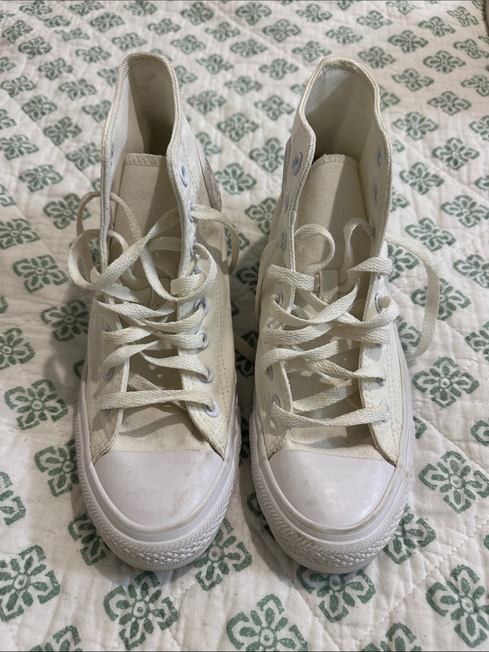 Converse High Top Sneakers in Off-White